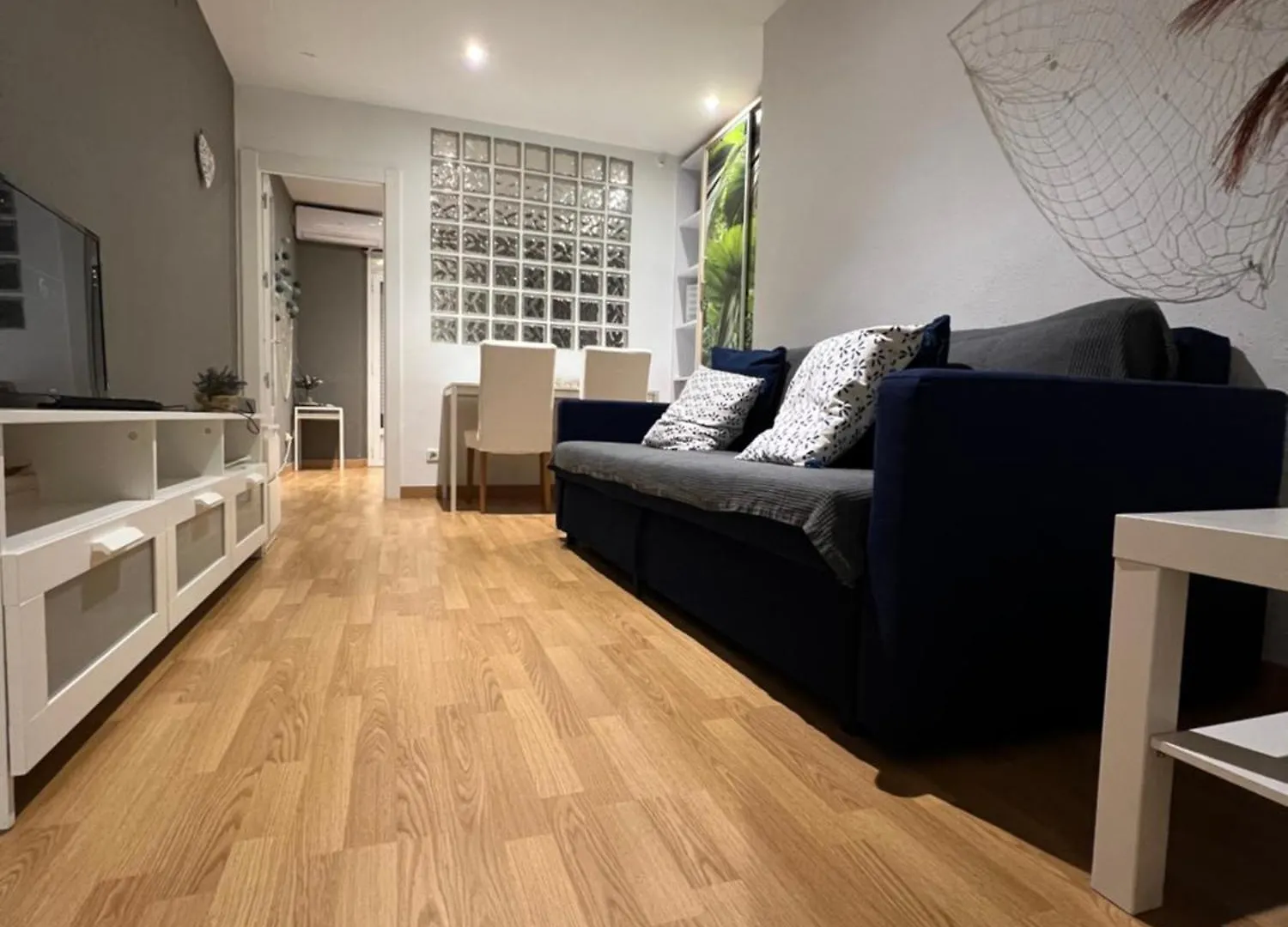 Smiths 12 Apartment Tarragona 0*,