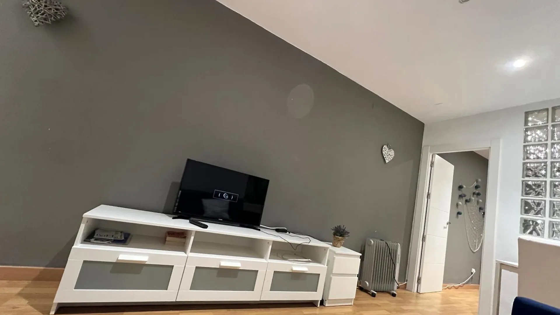 Smiths 12 Apartment Tarragona Spain