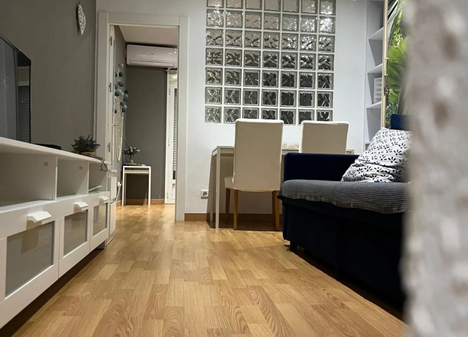 Smiths 12 Apartment Tarragona